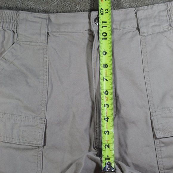 Set of 3 Quality Designer Shorts Size: 42 - Picture 6 of 16